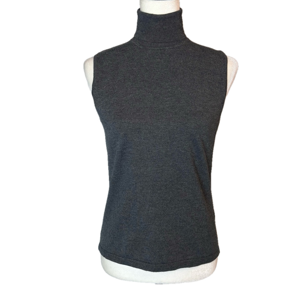 Kasper grey sleeveless knit turtleneck top